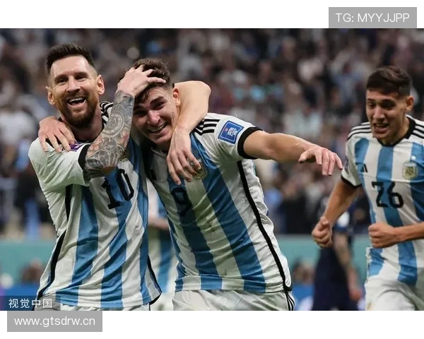 阿尔瓦雷斯世界杯进球表现稳健，关键战屡建功