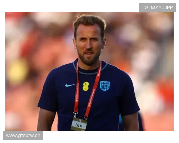 哈里·凯恩回撤组织能力解析：中锋如何转型为进攻核心