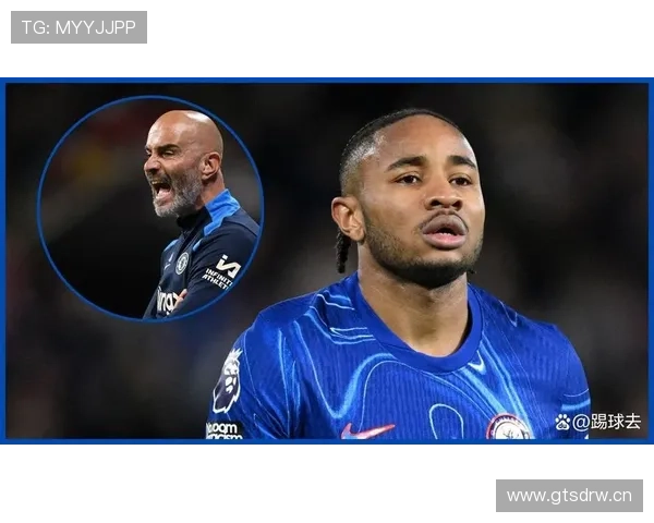 恩昆库从边锋到中路核心的角色进化分析