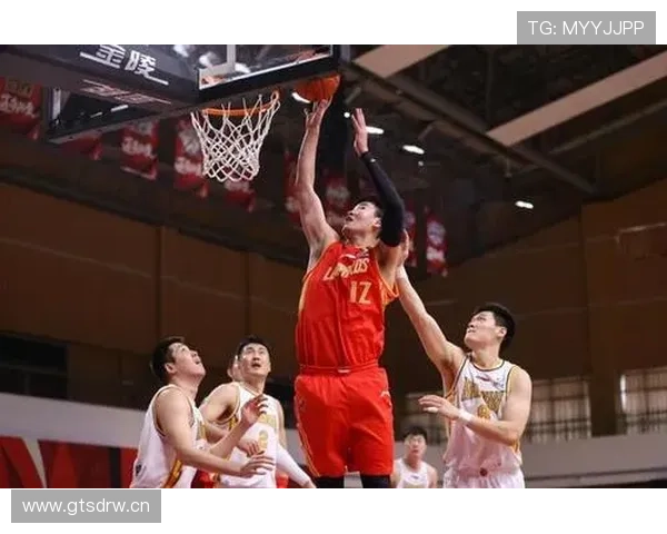 吴曦比赛影响力持续提升,攻防两端表现稳健 吴曦比赛影响力持续提升,攻防两端表现稳健