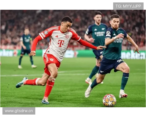 拜仁防守体系漏洞频出,后防线稳定性承压,对球队联赛表现造成影响 拜仁防守体系漏洞频出,后防线稳定性承压,对球队联赛表现造成影响