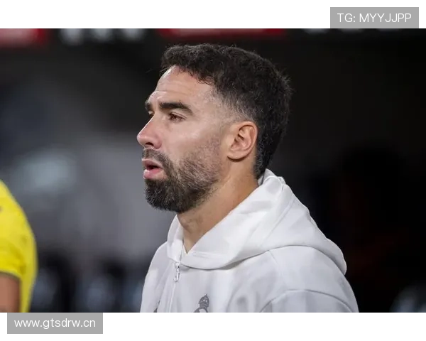 皇马后防伤病名单扩大，影响球队近期防守稳定性，对后续关键战带来考验