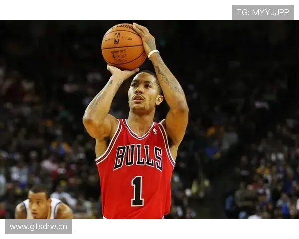 罗斯挡拆突击拉开空间，效率较巅峰更稳定